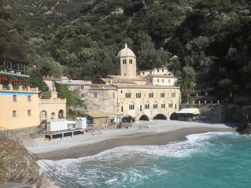 La Casa Della Fiore Camogli Exterior photo